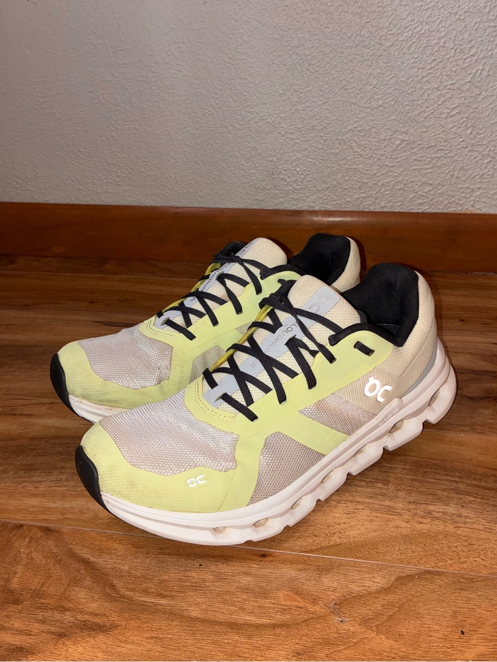 On Cloud Women’s Cloudrunner Athletic Running Shoes, neon yellow- size 9.5